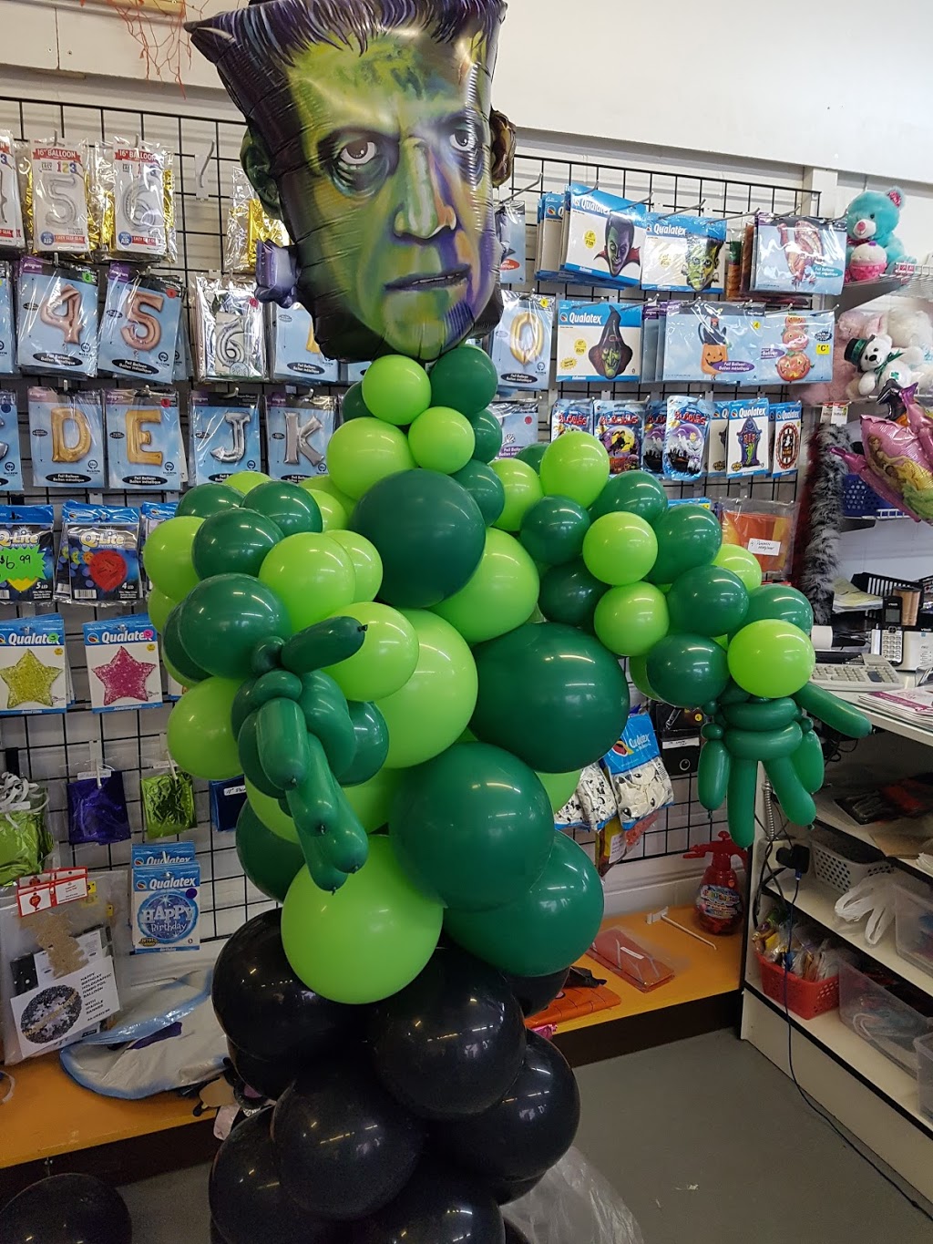 Ballooniverse (Still open..now home based!) | 20307 53 Ave, Langley City, BC V3A 6S8, Canada | Phone: (778) 277-3344