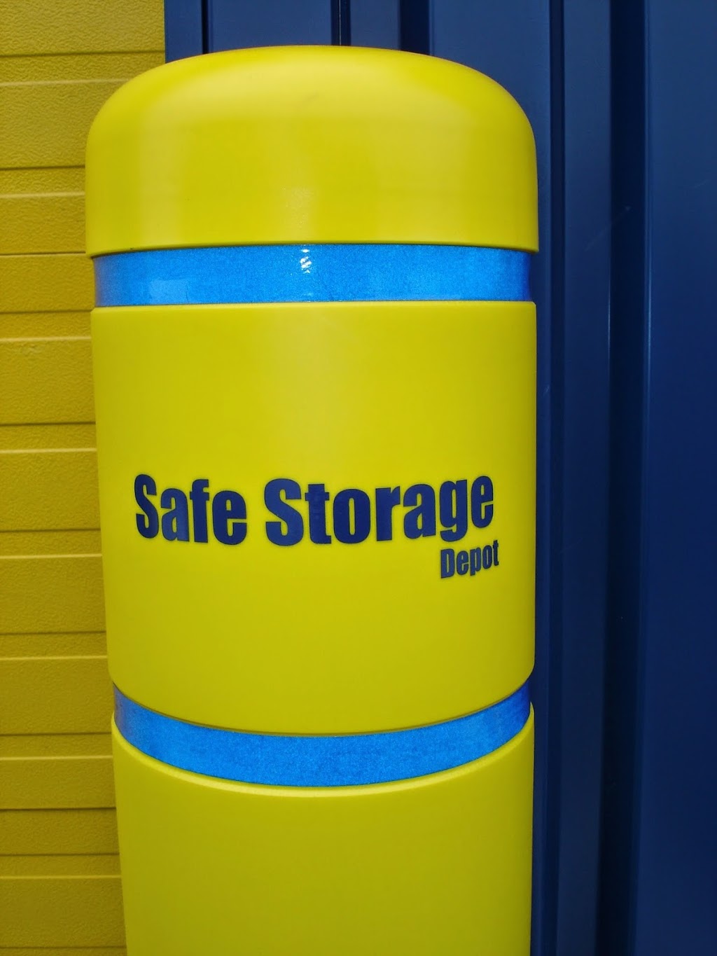 Safe Storage Depot | 1945 Wilson Ave, North York, ON M9M 1A9, Canada | Phone: (416) 747-7444