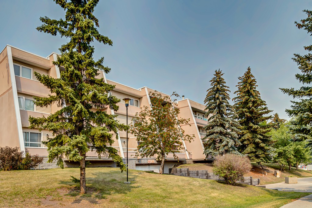 Grier Place Apartments | 15 Grier Pl NE, Calgary, AB T2K 5Y5, Canada | Phone: (403) 561-0341