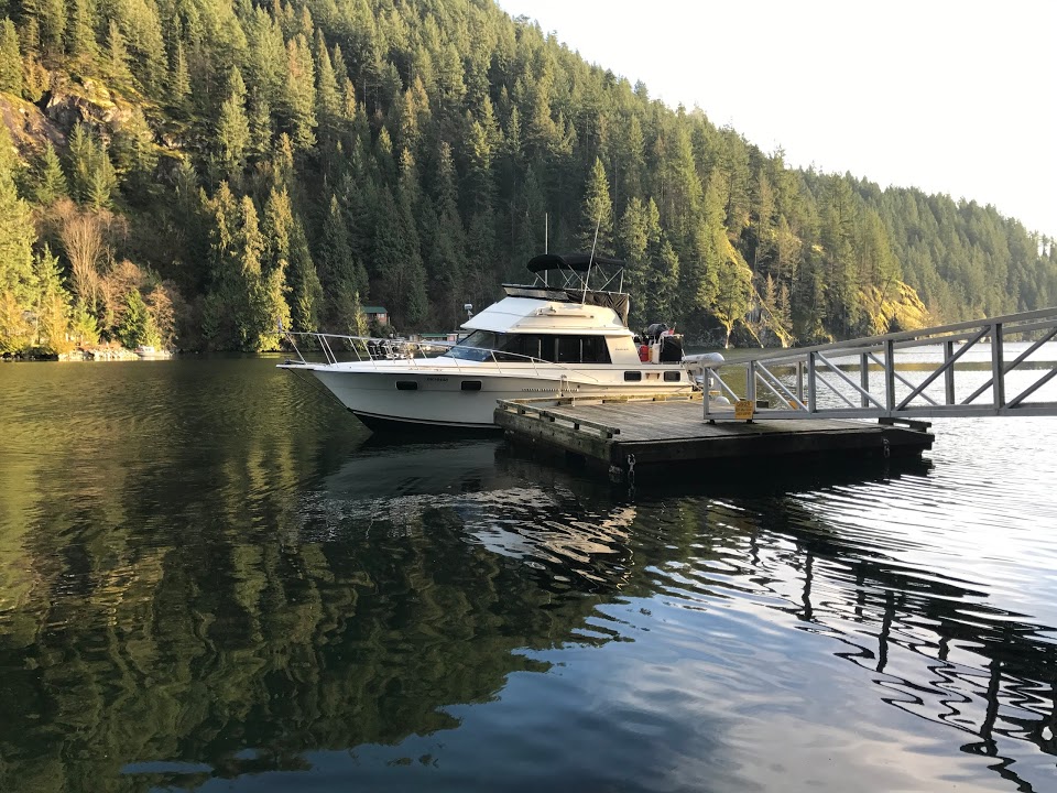 My Getaway Charters | 12 Orwell St, North Vancouver, BC V7J 2G1, Canada | Phone: (236) 991-2247