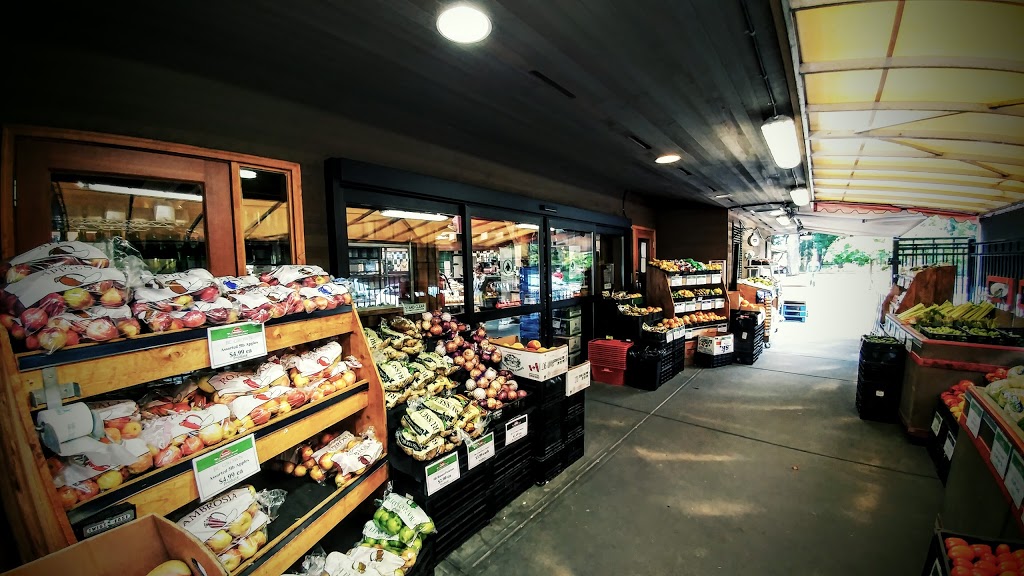 Red Barn Market | 5325 Cordova Bay Rd, Victoria, BC V8Y 2L3, Canada | Phone: (250) 658-2998