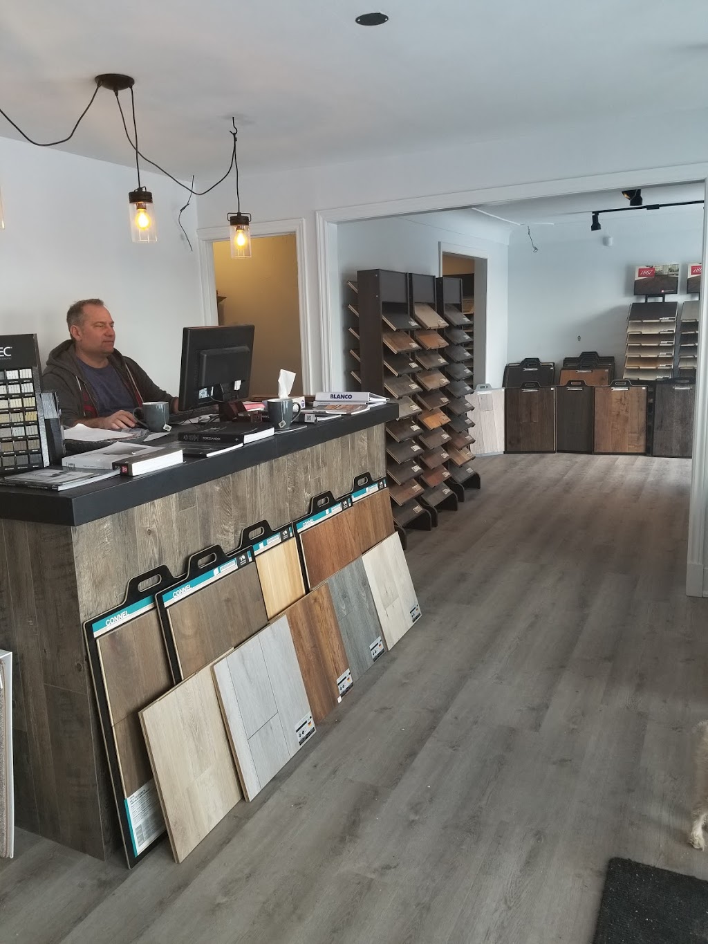 Your Floors & More | 35 Dundas St E, Dundas, ON L9H 7H8, Canada | Phone: (289) 858-5659