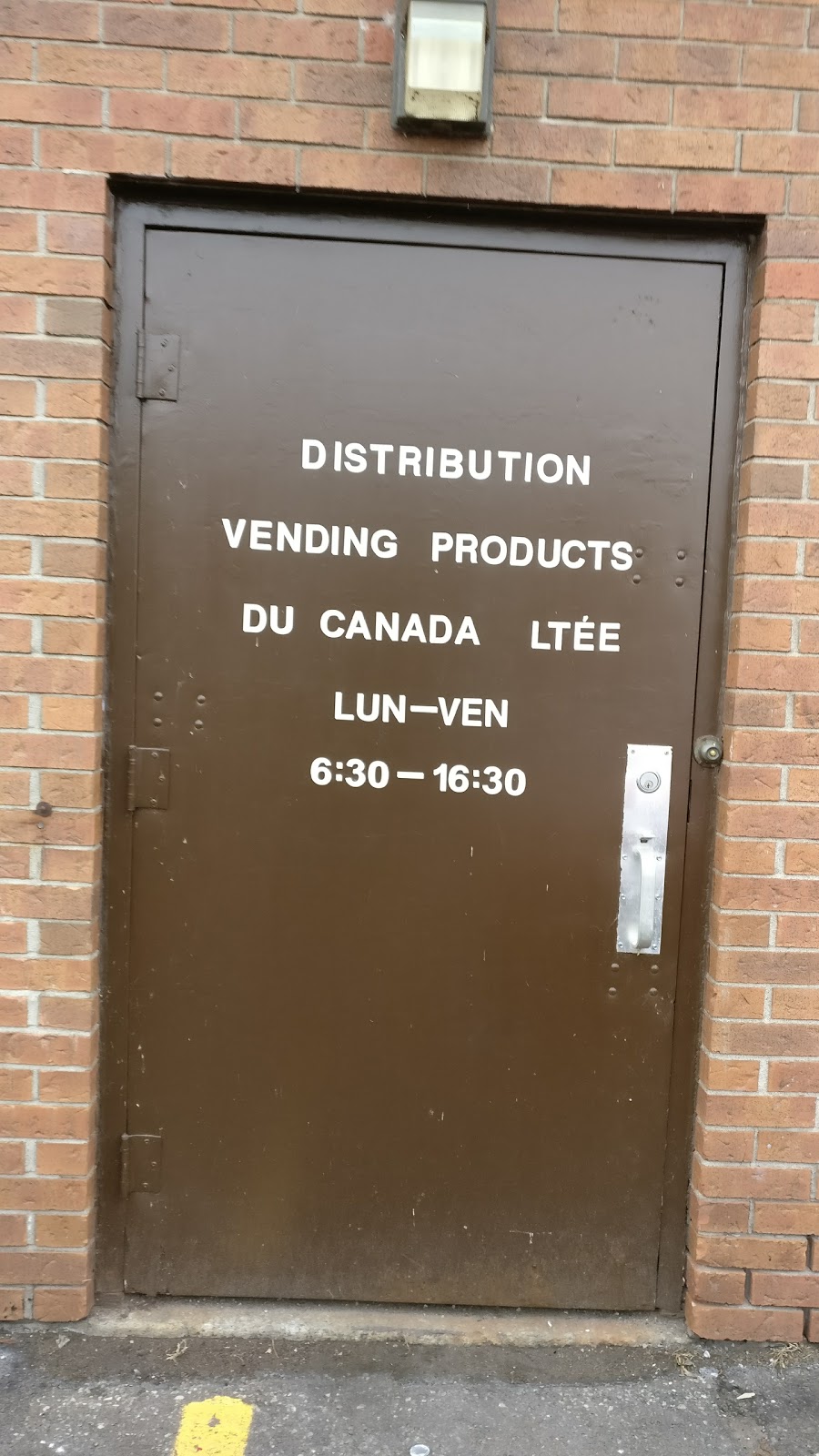 Vending Products Of Canada | 8089 Rte Transcanadienne, Saint-Laurent, QC H4S 1S4, Canada | Phone: (514) 832-0440