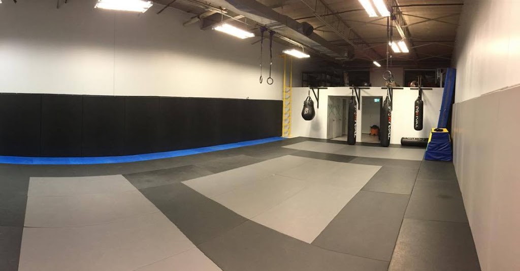 Dax Gym Brazilian Jiu-Jitsu BJJ Studio | 7914 Boulevard Provencher, Saint-Léonard, QC H1R 2Y5, Canada | Phone: (514) 550-7800