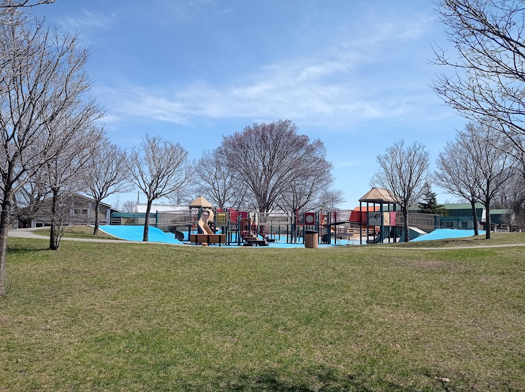 Parc de jeu pour enfant | Duvernay, Laval, QC H7E 2T7, Canada | Phone: (450) 662-5279