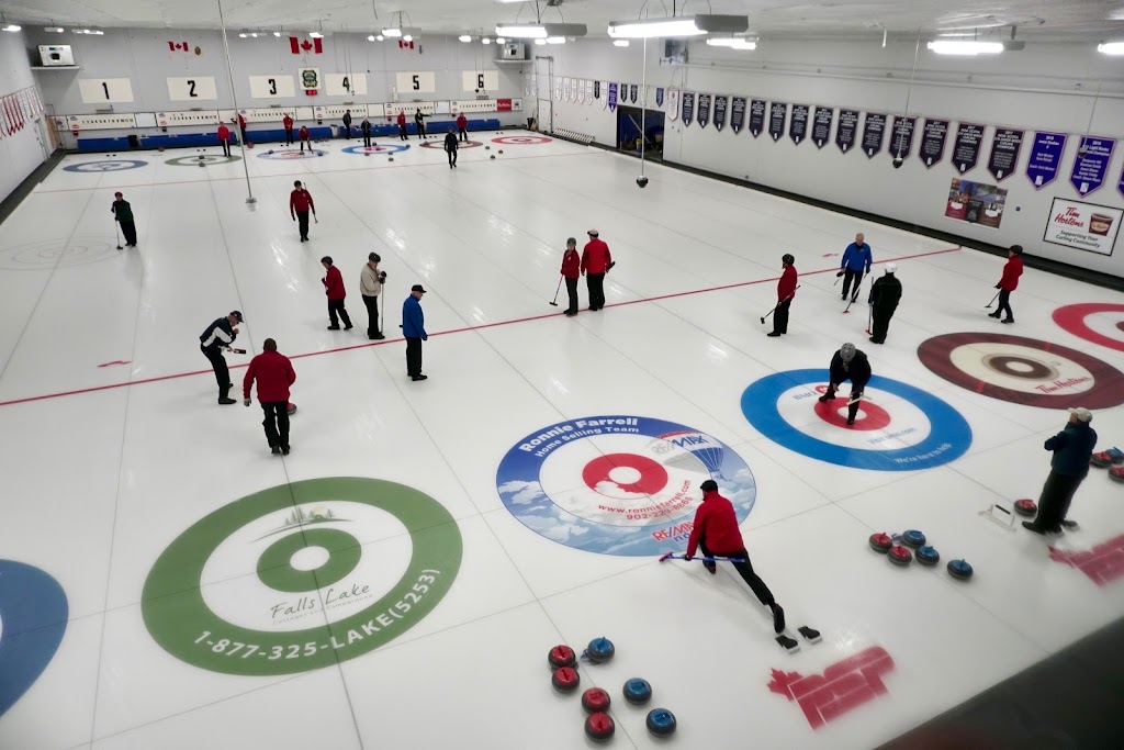 CFB Halifax Curling Club | 6441 Hawk Terrace, Halifax, NS B3K 5Y5, Canada | Phone: (902) 455-1444