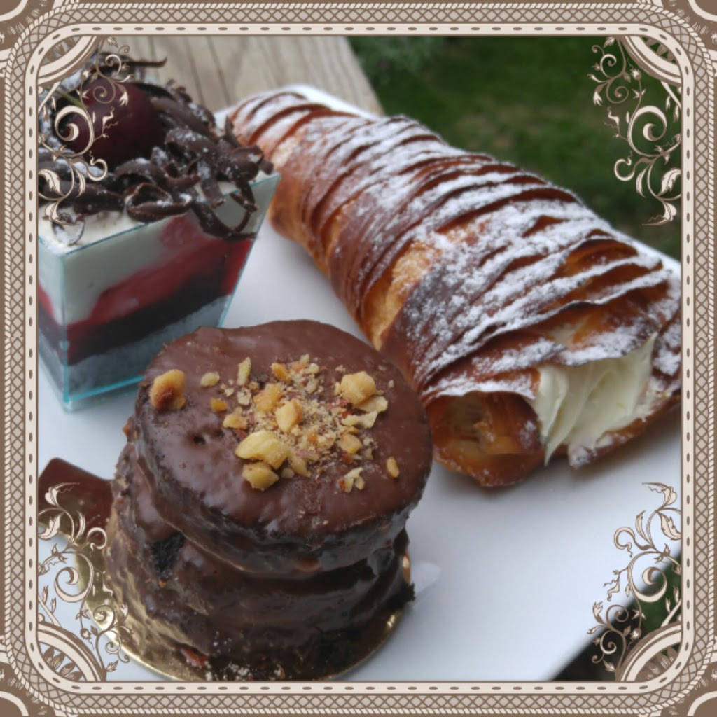 Pastry Bakery Via Roma | 11705 Montée Sainte Marianne Local 202, Mirabel, QC J7J 0S1, Canada | Phone: (450) 419-7757