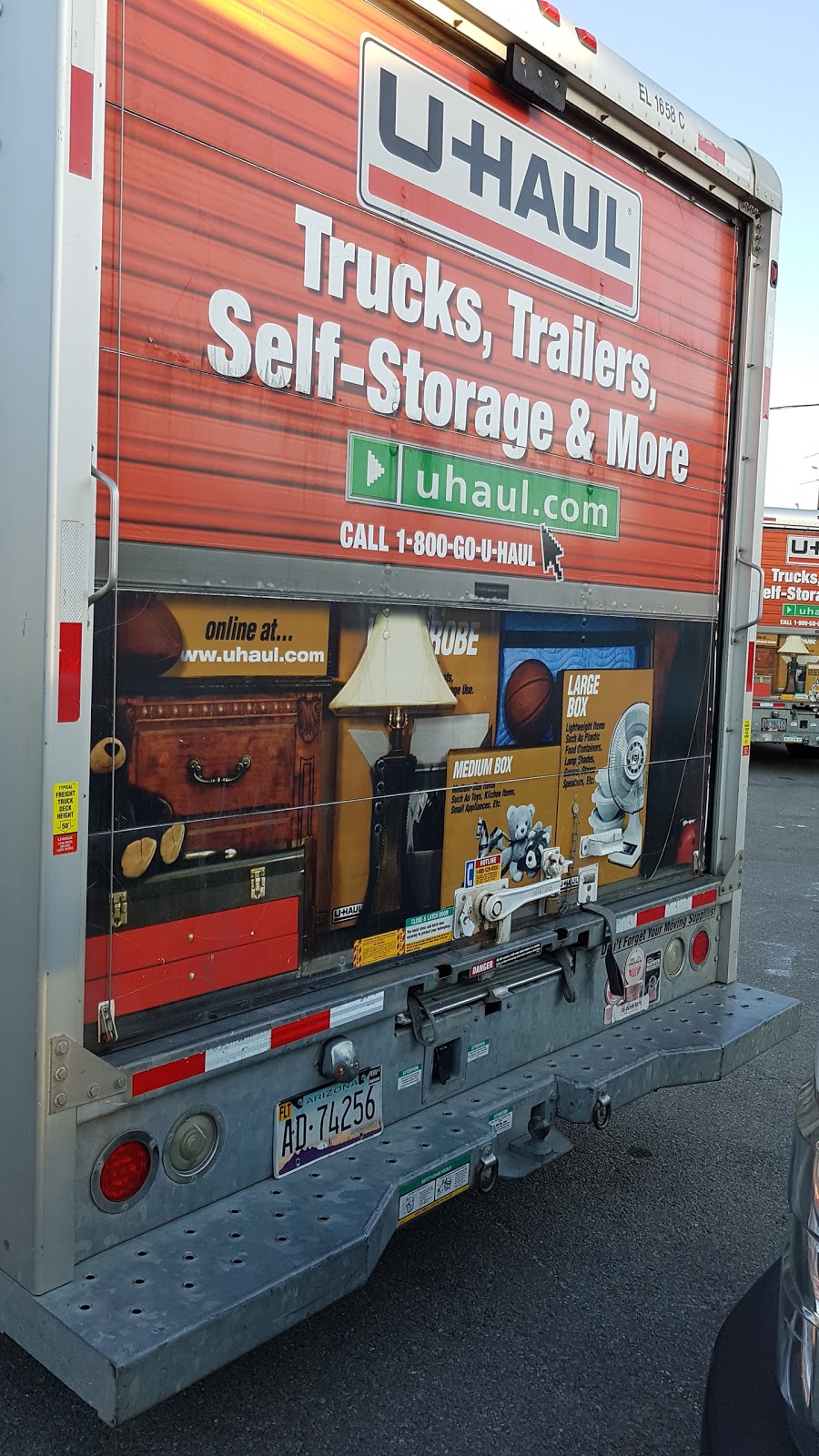 U-Haul Moving & Storage at Upper Wellington | 524 Upper Wellington St, Hamilton, ON L9A 3P5, Canada | Phone: (905) 387-3510