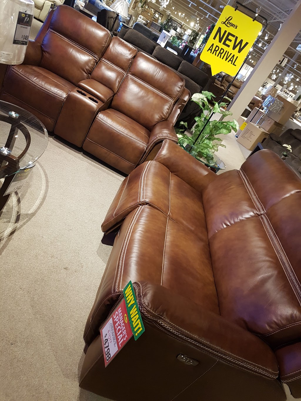 Leons Furniture | 2820 32 St S, Lethbridge, AB T1K 7B1, Canada | Phone: (403) 327-8578