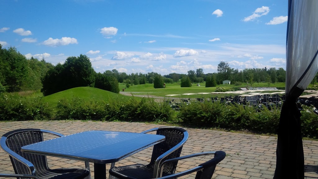 Parcours De Golf Le Riviera inc | 4020 Rue de la Fougère, Saint-Bruno-de-Montarville, QC J3V 6K2, Canada | Phone: (450) 653-5004