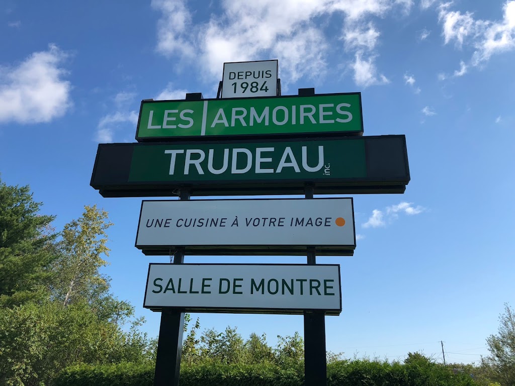 Armoires Trudeau (Les) | 45 Rue Simon, Lachute, QC J8H 3R8, Canada | Phone: (450) 562-8947