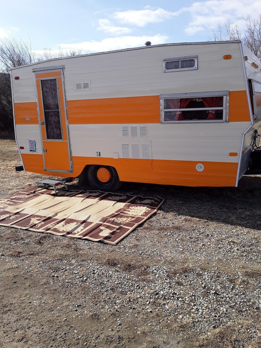 Field to Fabulous Trailer Rentals | 161041 RGE rd, #272, Nanton, AB T0L 1R0, Canada | Phone: (403) 975-3428