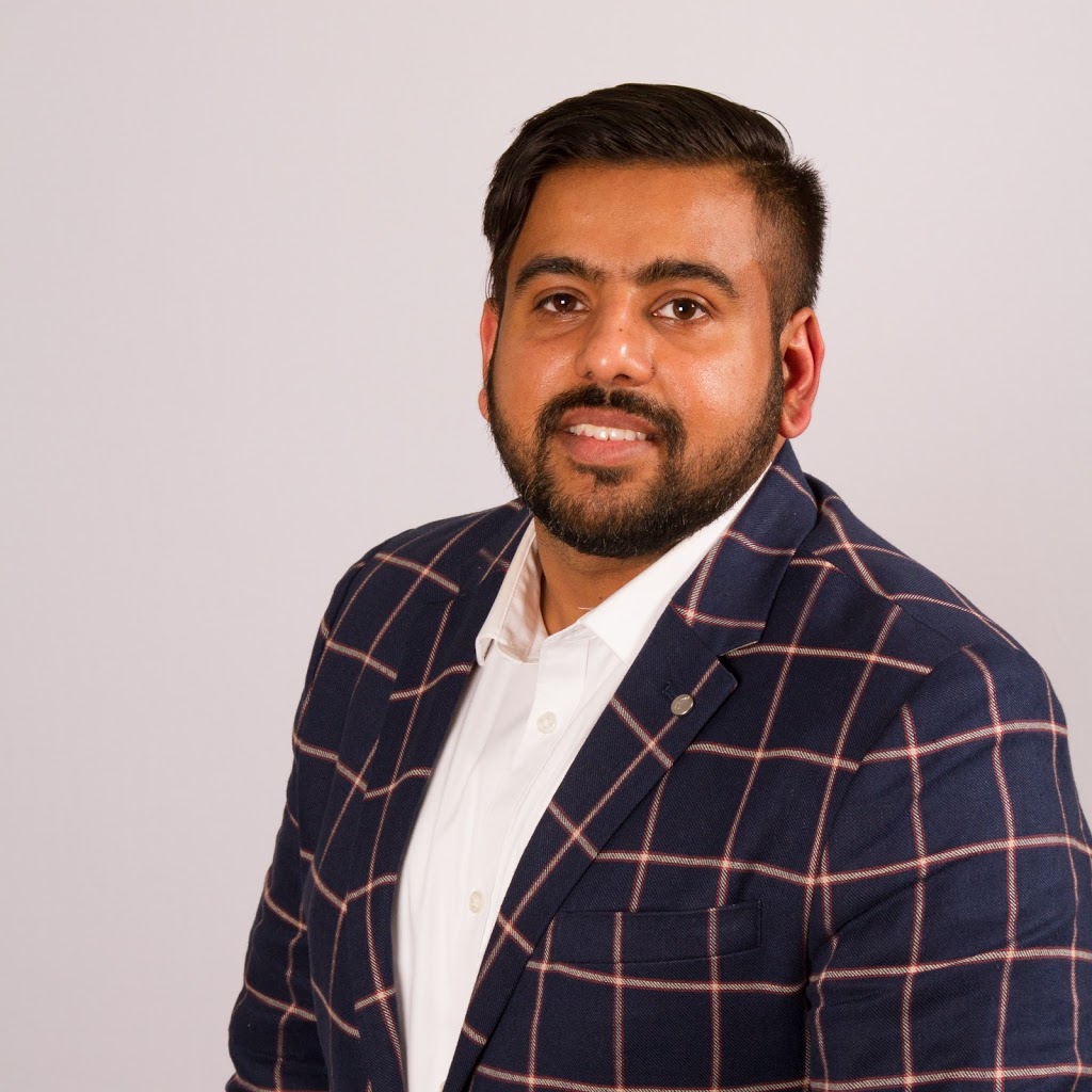 Amandeep Malhi Edmonton Realtor | 1720 64 St SW, Edmonton, AB T6X 0M8, Canada | Phone: (780) 257-5077