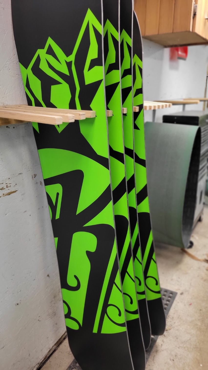 Kindred Snowboards | 6615 N Island Hwy, Merville, BC V0R 2M0, Canada | Phone: (250) 650-4822