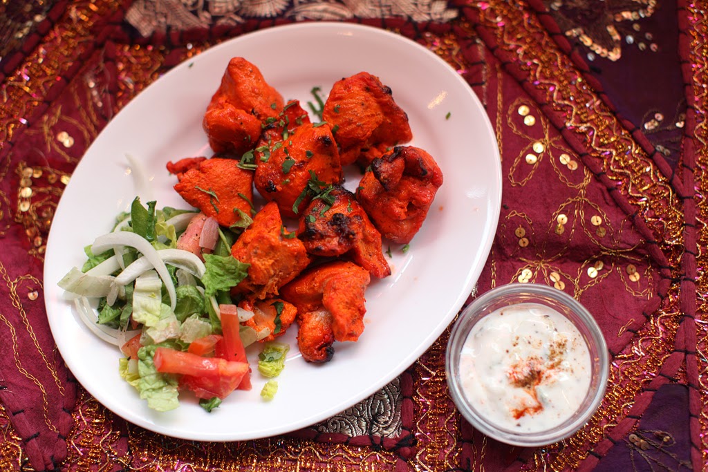 Taj Indian Cuisine | 3009 Carling Ave, Ottawa, ON K2B 7Y6, Canada | Phone: (613) 726-6955