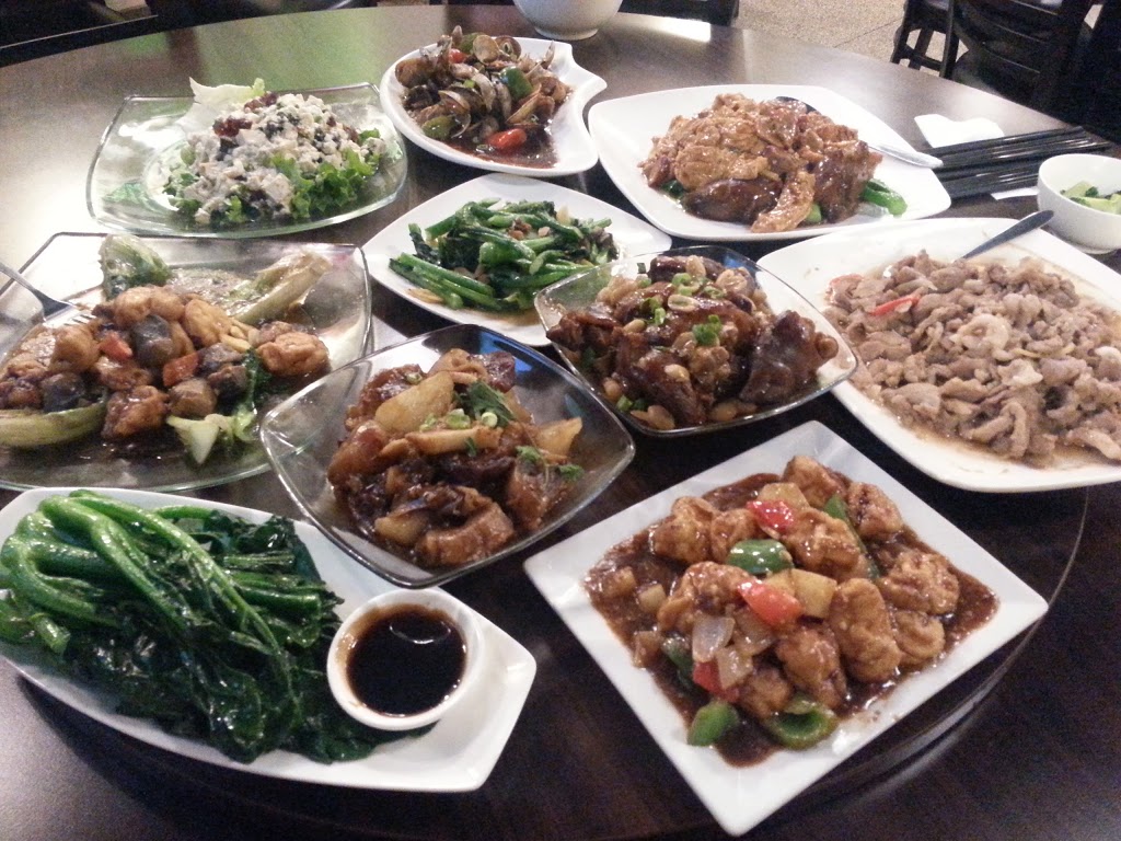 Amazing Wok Restaurant | 904 103A St SW, Edmonton, AB T6W 1A1, Canada | Phone: (780) 988-1000