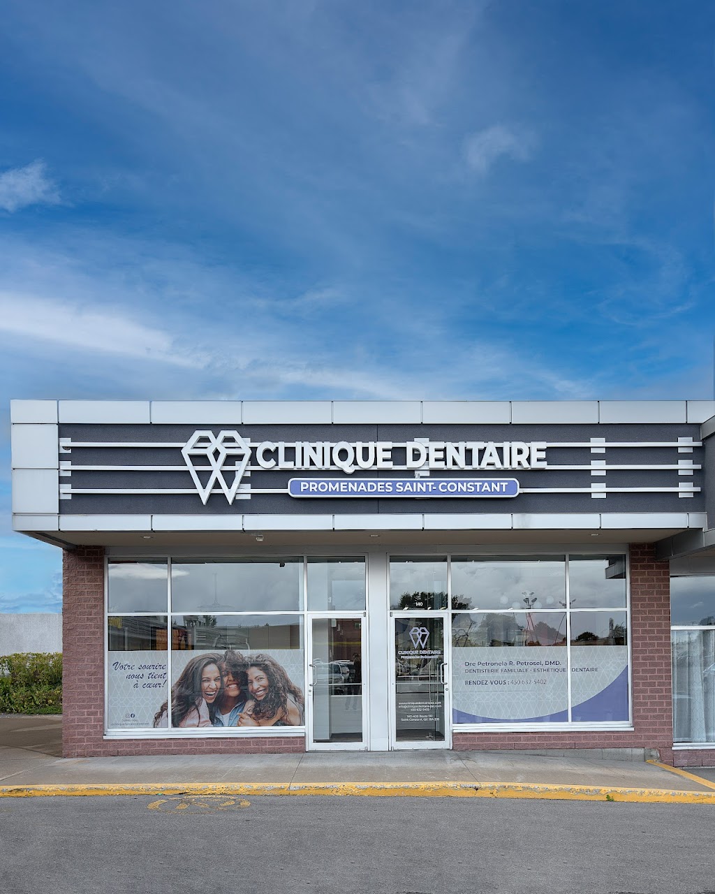 Clinique Dentaire Promenades St-Constant / Dentiste St-Constant | 400 QC-132 #140, Saint-Constant, QC J5A 2J8, Canada | Phone: (450) 632-5402