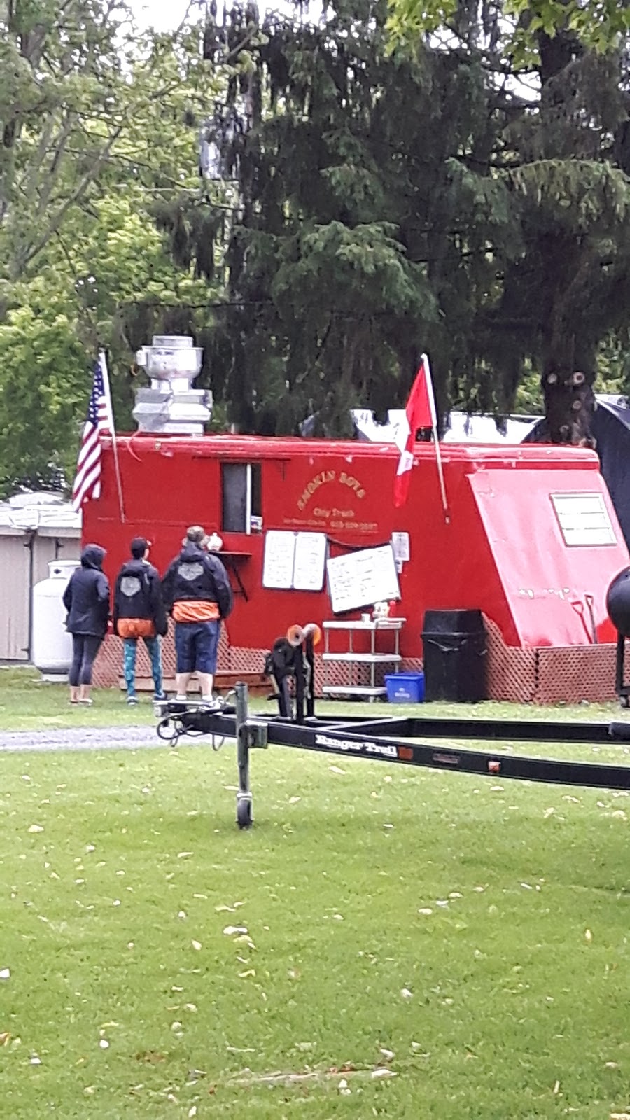 Smoking Boys Chip Truck | 563 Burnt Hills Rd, Battersea, ON K0H 1H0, Canada | Phone: (613) 329-3527