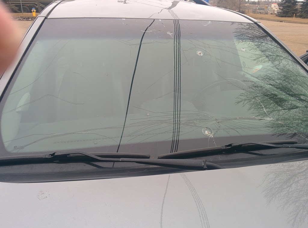 Harkul Windshields Plus & Tire | 5528 125a Ave NW, Edmonton, AB T5W 1V3, Canada | Phone: (780) 471-4442