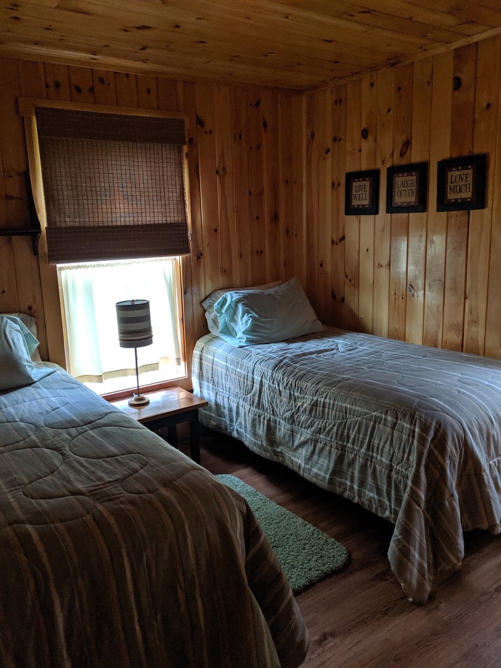 Partridge Cabins | 3 Partridge Rd, Pittsburg, NH 03592, USA | Phone: (800) 538-6380