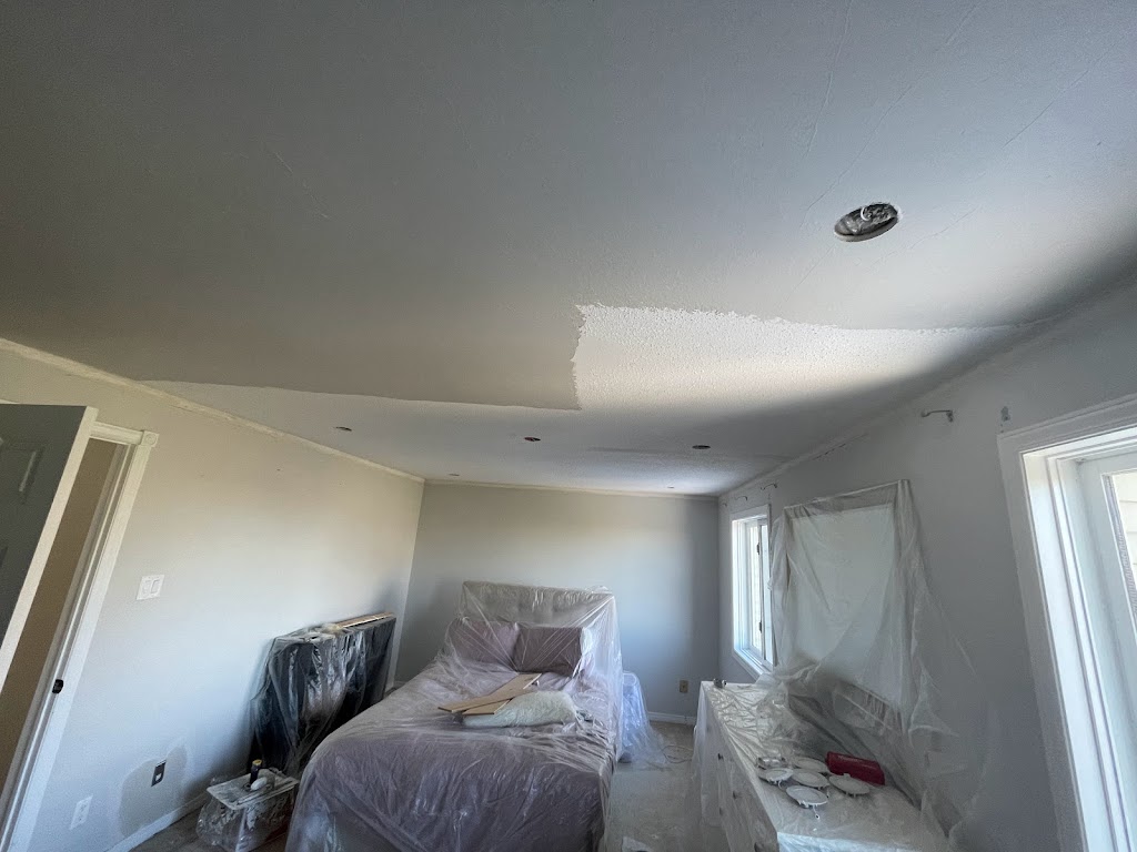 Your Painter | 5168 Foubert Ct, Carlsbad Springs, ON K0A 1K0, Canada | Phone: (613) 322-4378