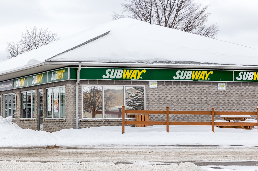 Subway | 112 Queen St, Lakefield, ON K0L 2H0, Canada | Phone: (705) 652-1209