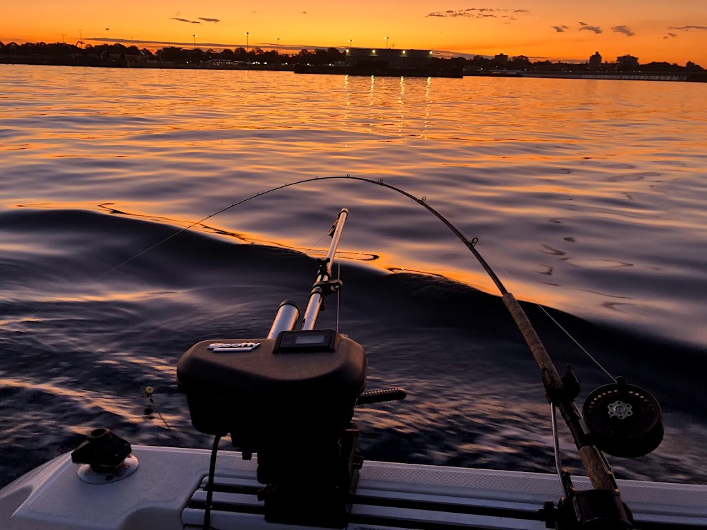 Foghorn Fishing Charters | 475 Head St #2, Victoria, BC V9A 5S1, Canada | Phone: (250) 658-1848