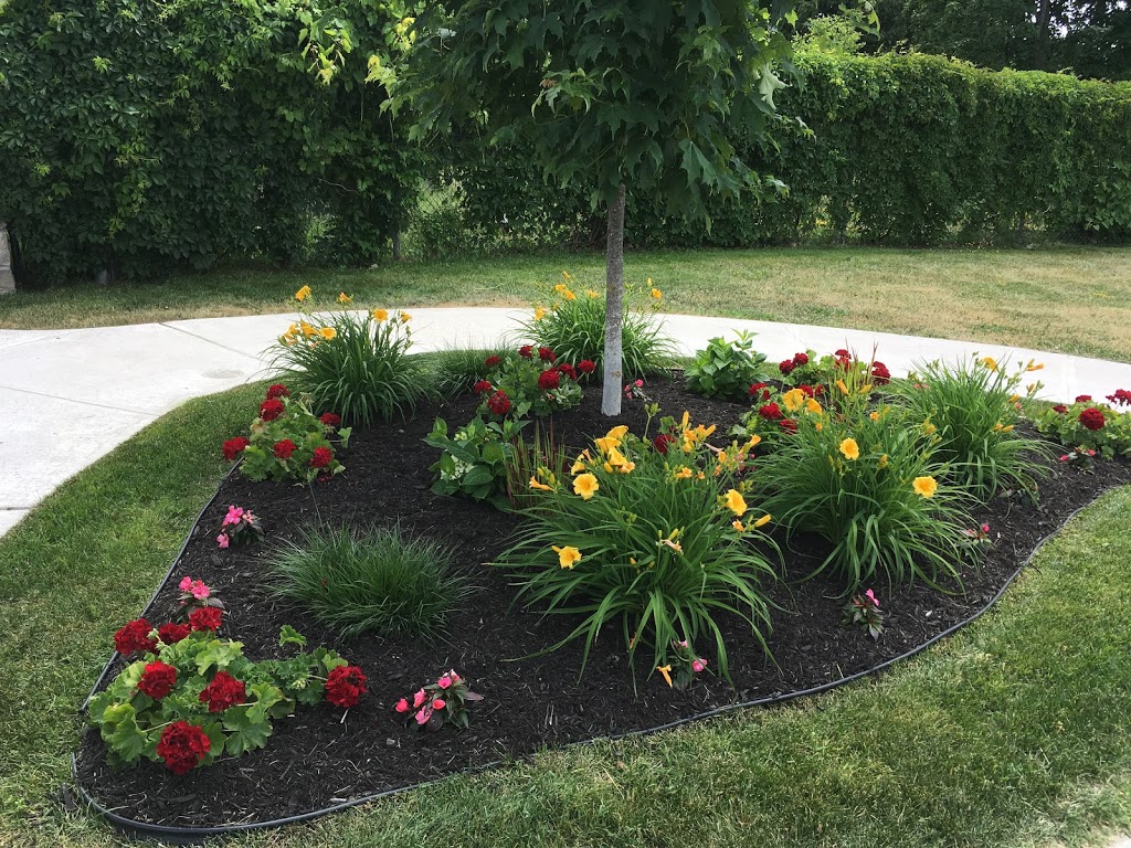 Simcoe Lawn and Garden Services | 40 Victoria Crescent, Orillia, ON L3V 6N6, Canada | Phone: (705) 345-8523