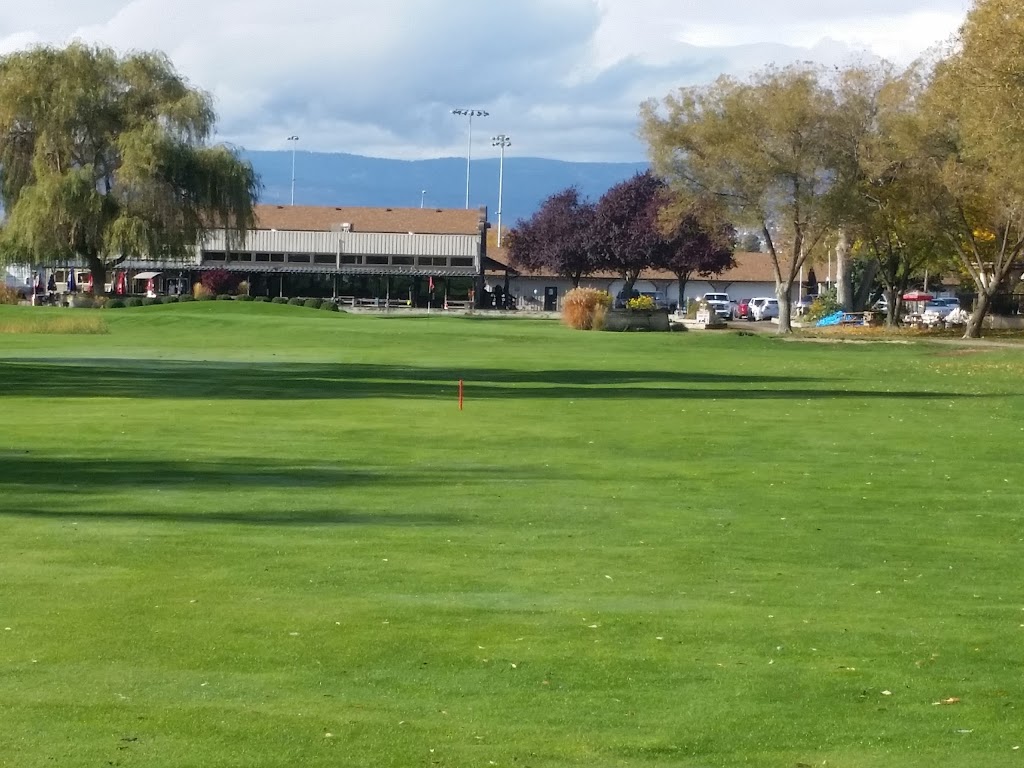 Michaelbrook Golf Club | 1085 Lexington Dr, Kelowna, BC V1W 4M8, Canada | Phone: (250) 763-7888