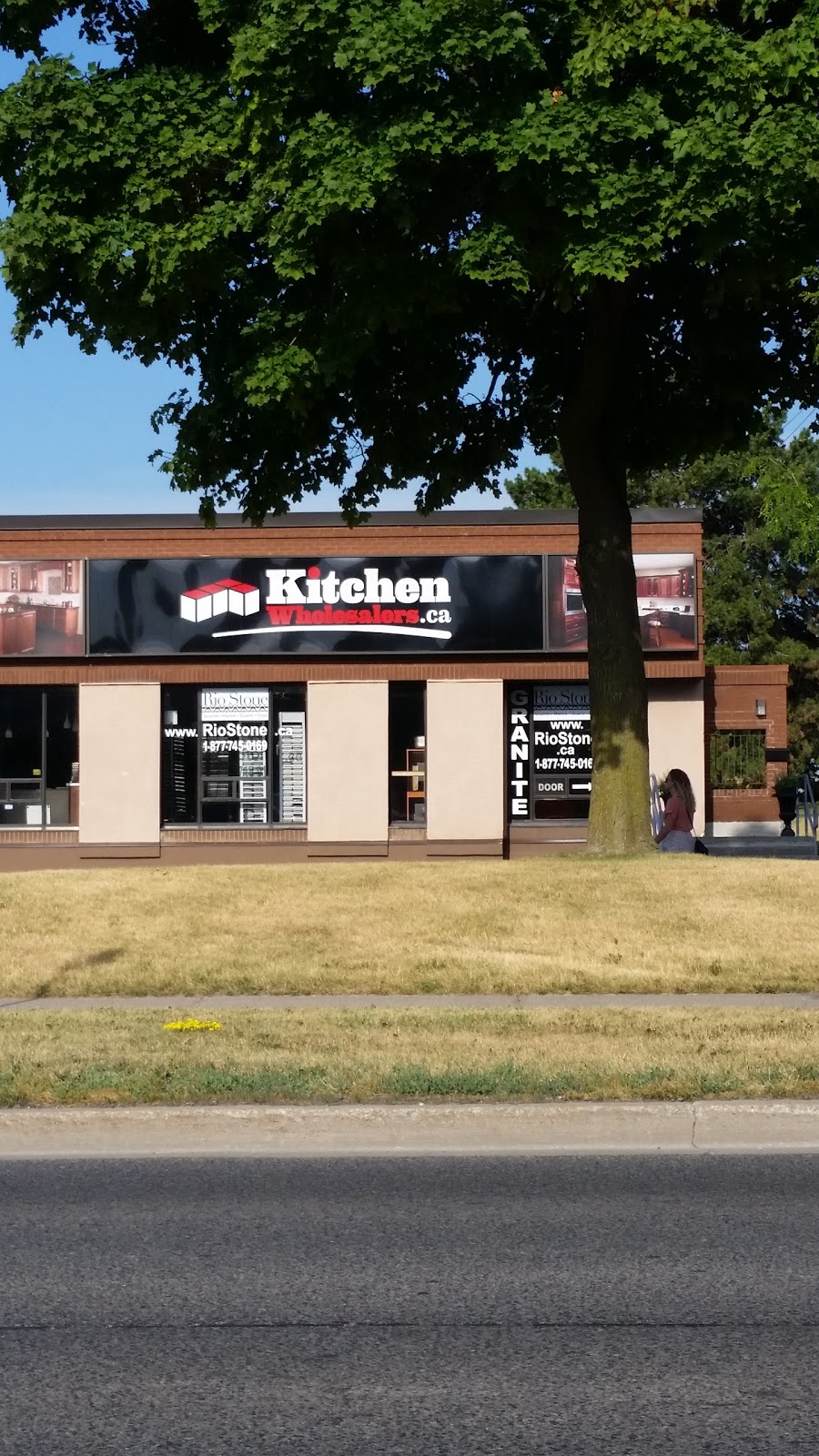 Kitchen Wholesalers Canada | 4884 Dufferin St unit 1, North York, ON M3H 5S8, Canada | Phone: (416) 667-8100