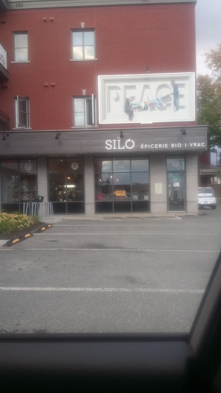 Le Silo Épicerie Bio-Vrac | 385 Rue King Est, 4756 Boul Bourque, Sherbrooke, QC J1G 1B4, Canada | Phone: (819) 791-9776