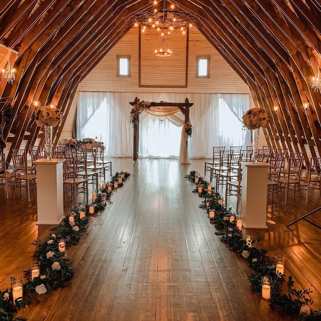 Country Chic Wedding Designs | 1428 Ranch Rd, Carstairs, AB T0M 0N0, Canada | Phone: (587) 999-1290