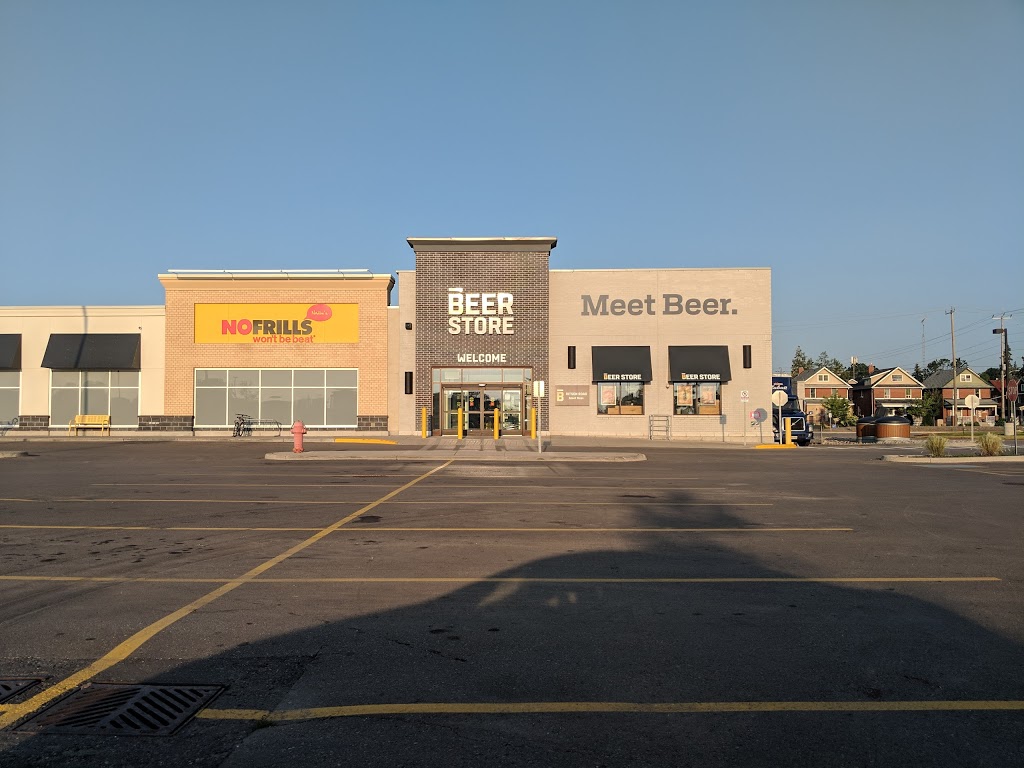 Beer Store | 200 Ritson Rd N, Oshawa, ON L1G, Canada | Phone: (905) 728-1132