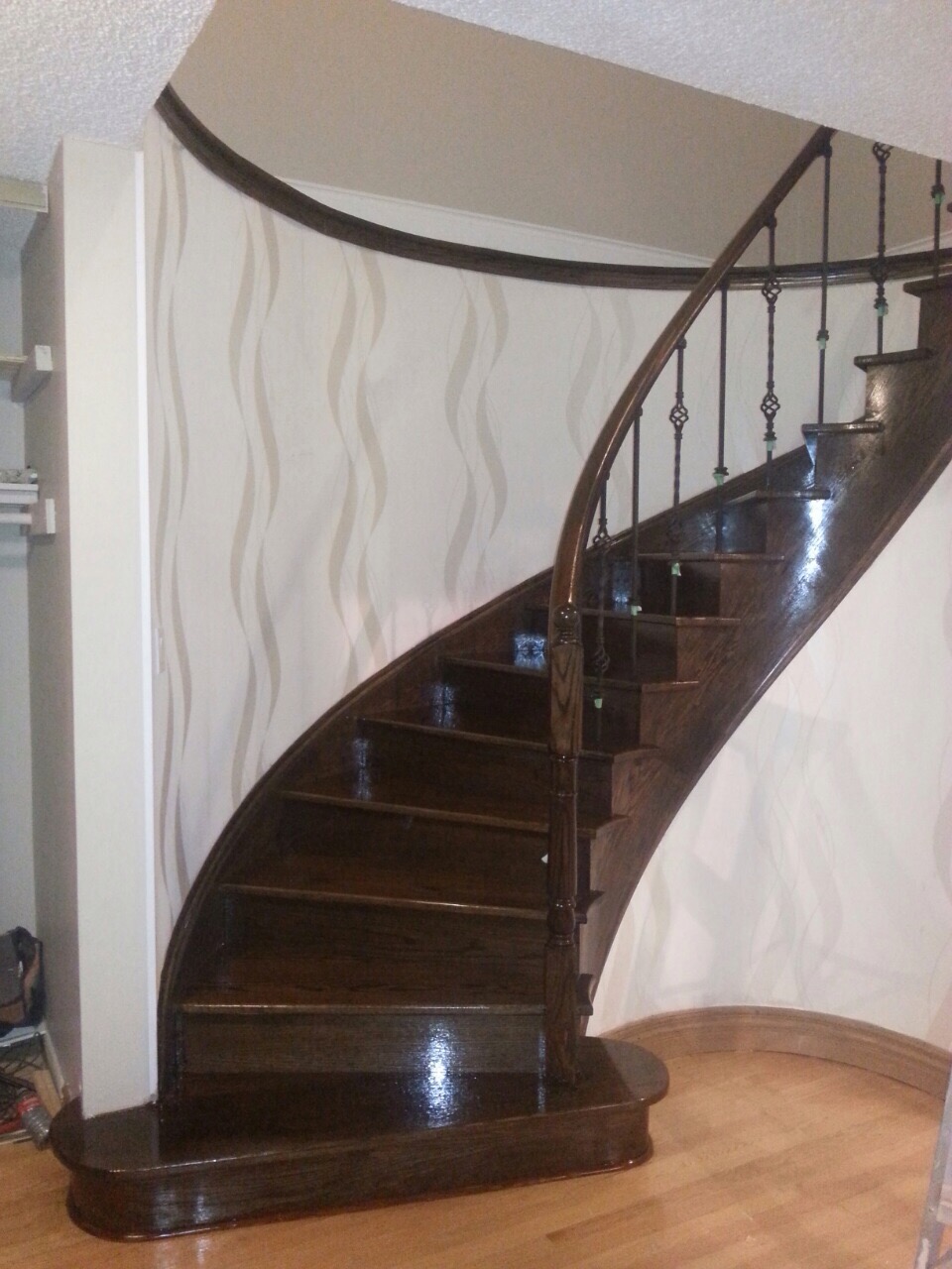 Northern express stairs and flooring | 1579 Brandy Ct, Pickering, ON L1X 0C8, Canada | Phone: (647) 878-6294