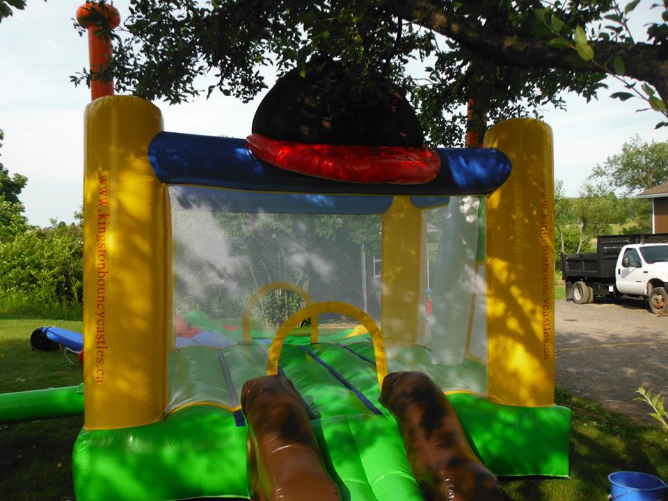 Kingston Bouncy Castle Rentals | 982 Simmons Rd, Odessa, ON K0H 2H0, Canada | Phone: (613) 561-8772