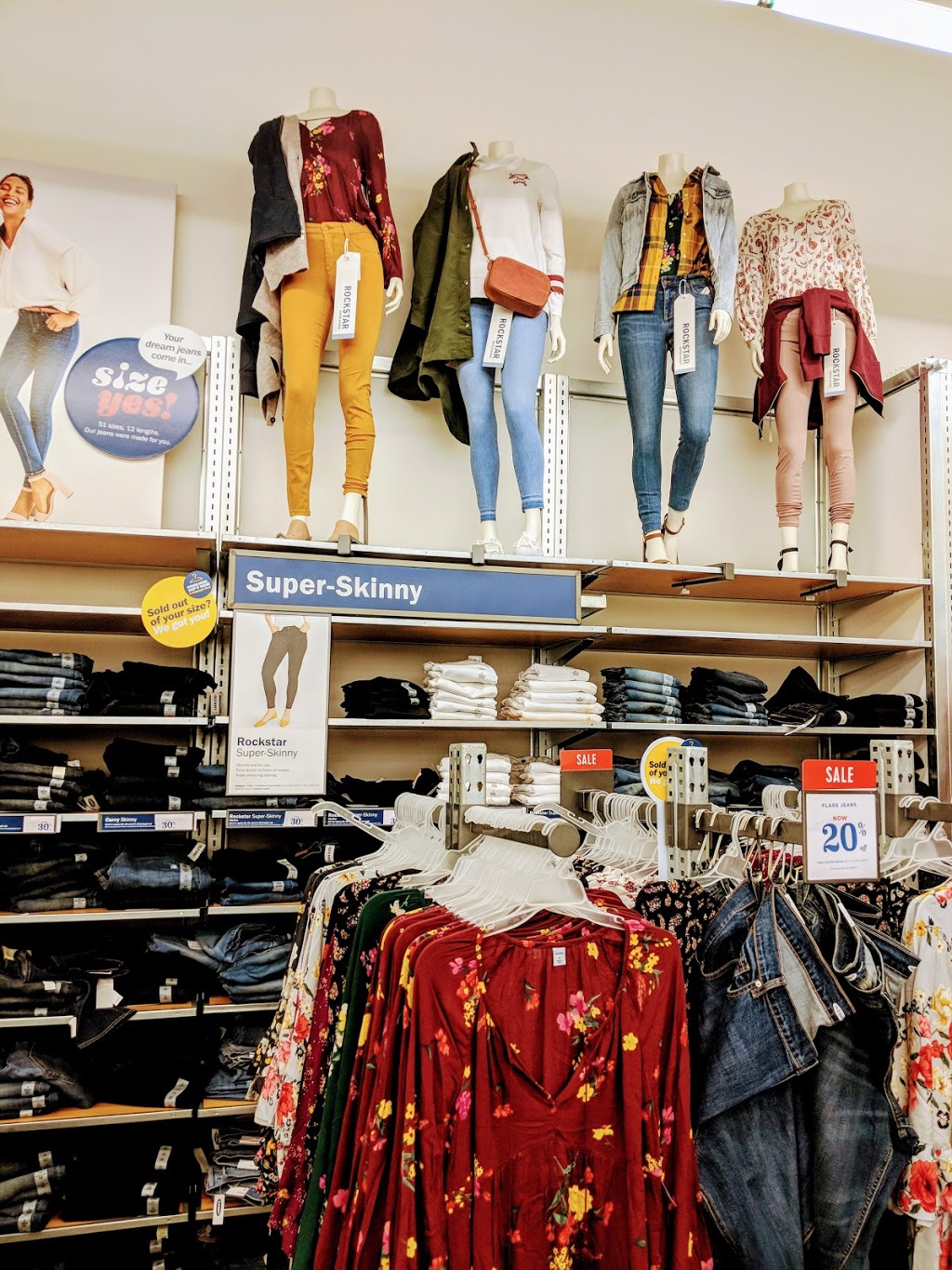 Old Navy | 1 Bellis Fair Pkwy SUITE 302, Bellingham, WA 98226, USA | Phone: (360) 676-6606