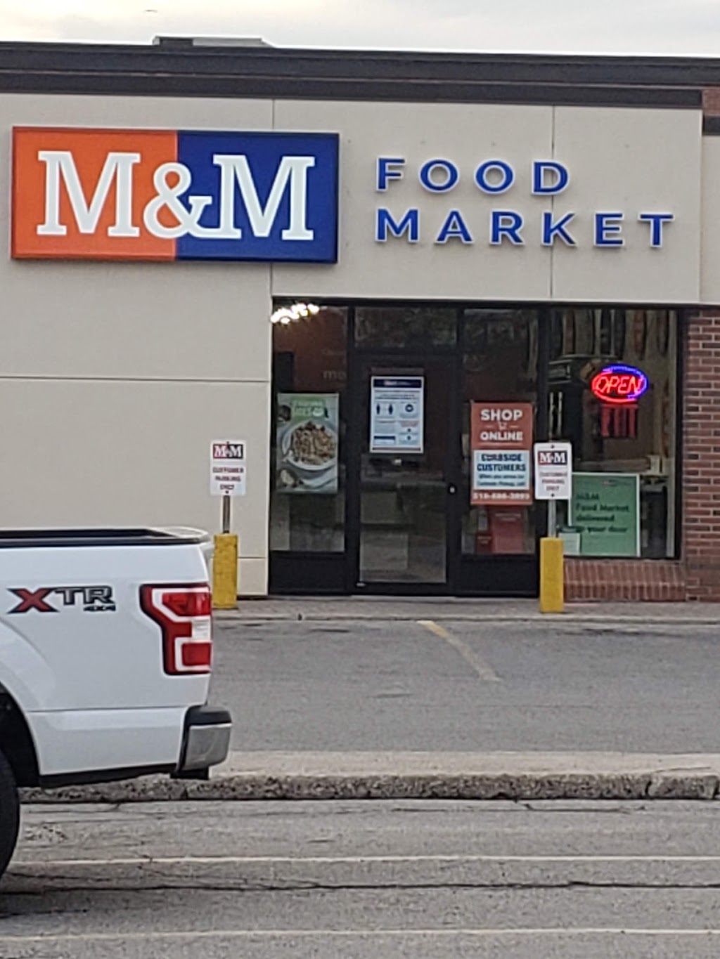 M&M Food Market | 1067 Wellington Rd Unit 107/109, London, ON N6E 2H5, Canada | Phone: (519) 686-3999