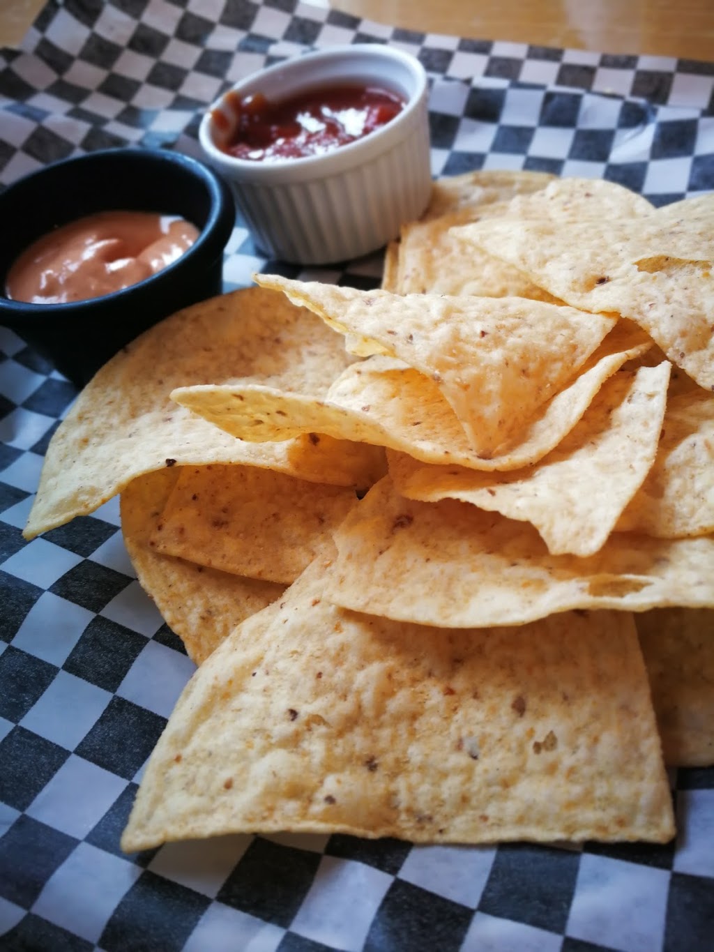 Casa Autentica Mexican Restaurant & Bar | 566 The Queensway S, Keswick, ON L4P 3W4, Canada | Phone: (905) 535-2272