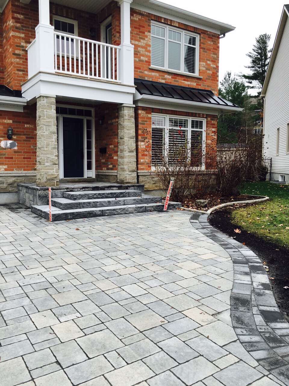 Stonebuilders Interlock & Landscaping | 139 Bristow Rd, Smiths Falls, ON K7A 5B8, Canada | Phone: (613) 485-0267