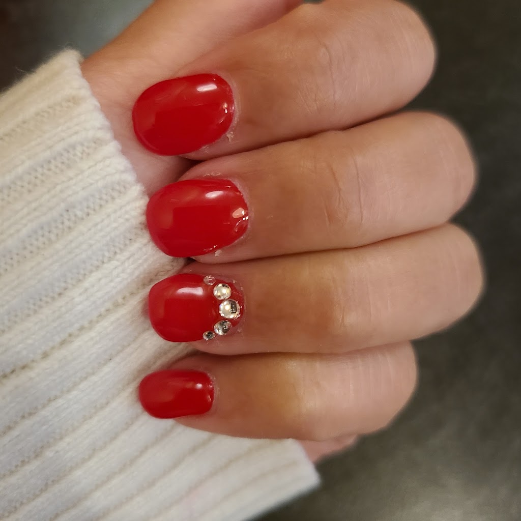 TA Nails | 555 Traverse Rd Unit 3, Ste Anne, MB R5H 1B2, Canada | Phone: (204) 422-6035