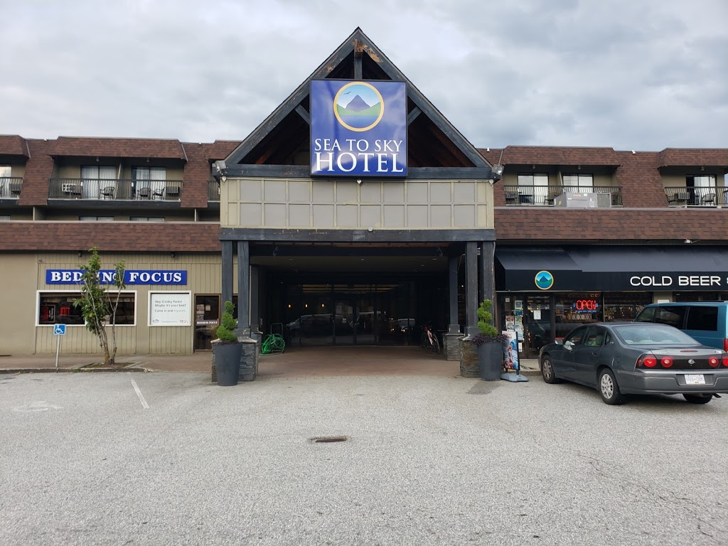 Sea to Sky Hotel | 40330 Tantalus Rd, Garibaldi Highlands, BC V0N 1T0, Canada | Phone: (604) 898-4874