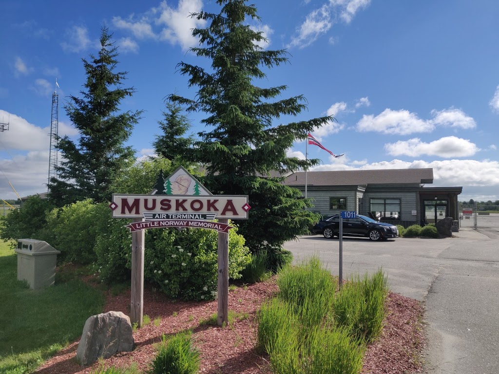 Muskoka Airport (YQA) | 1011 Airport Rd, Gravenhurst, ON P1P 1R1, Canada | Phone: (705) 687-2194