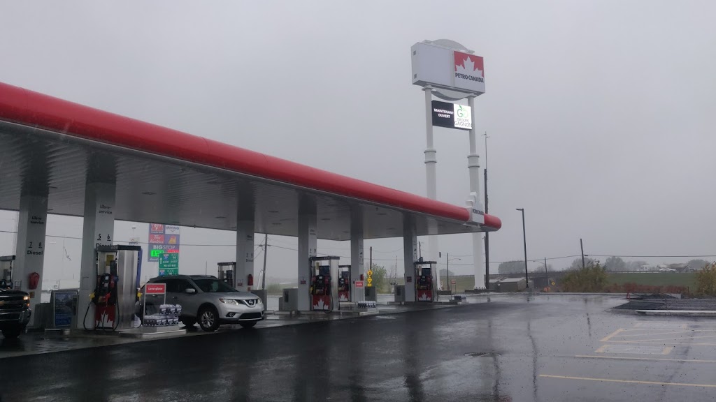 Petro-Canada / Boni-soir | 1140 Rang Saint-Édouard, Saint-Liboire, QC J0H 1R0, Canada | Phone: (450) 793-2404