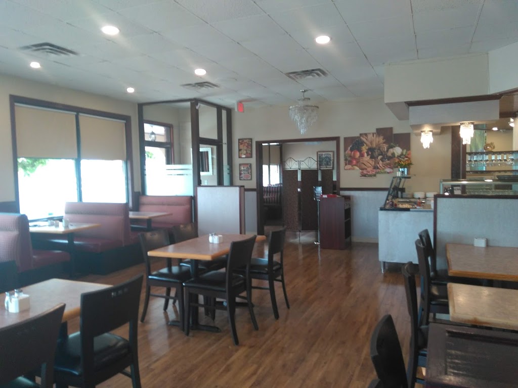 Friends Food House | 591 The Queensway S, Keswick, ON L4P 2G3, Canada | Phone: (905) 476-7778