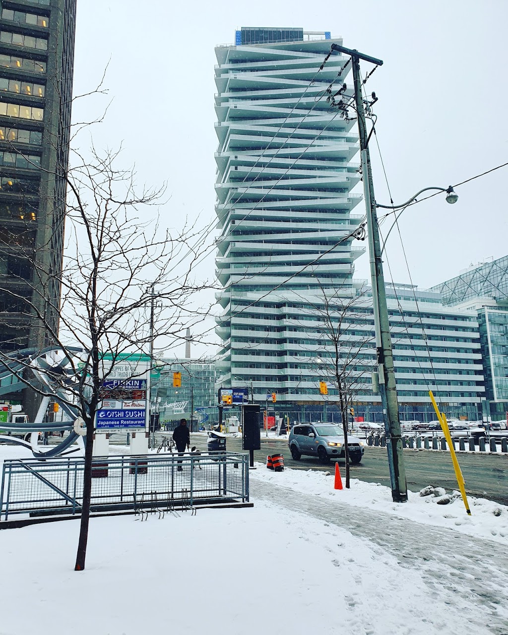 Pier 27 The Tower On The Lake | 25 Queens Quay E, Toronto, ON M5E 0A4, Canada | Phone: (416) 258-8493