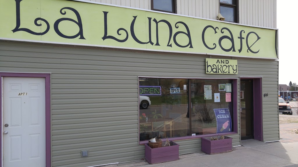 La Luna Cafe | 46 Front St, Nipigon, ON P0T 2J0, Canada | Phone: (807) 889-1537