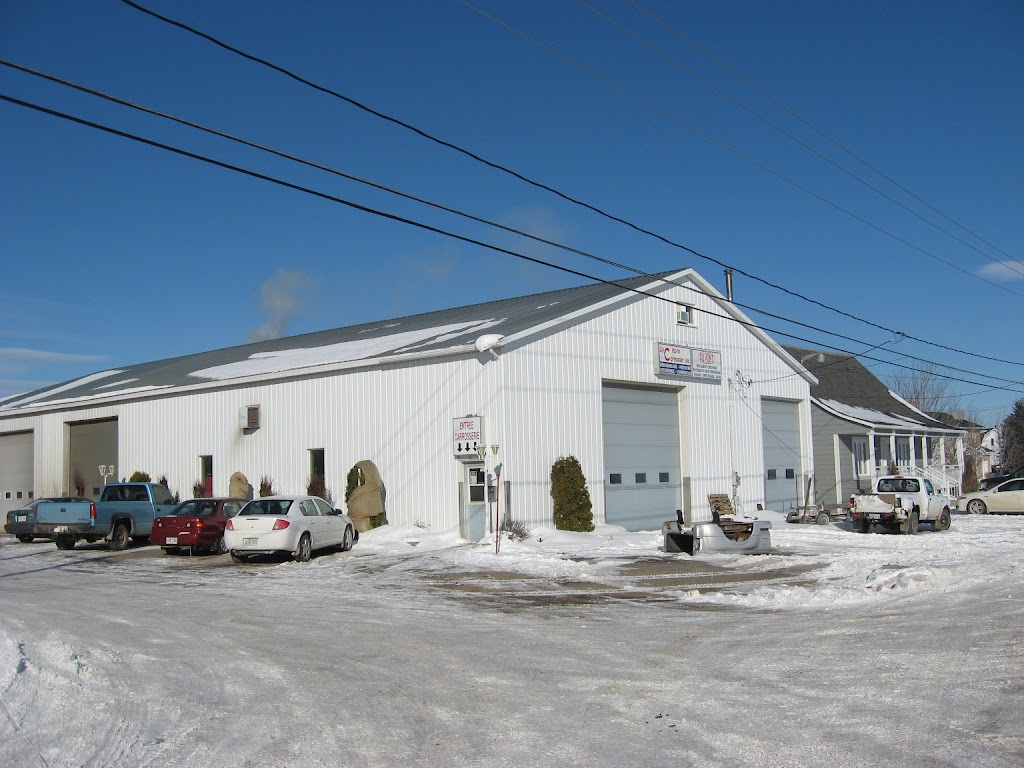 Garage Eric Morin Carrossier | 1103 QC-230, Saint-Pascal, QC G0L 3Y0, Canada | Phone: (418) 492-5225