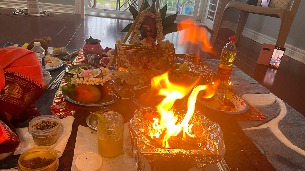 Hindu ritual service | 245 Chouinard Way, Aurora, ON L4G 1A6, Canada | Phone: (416) 846-7367