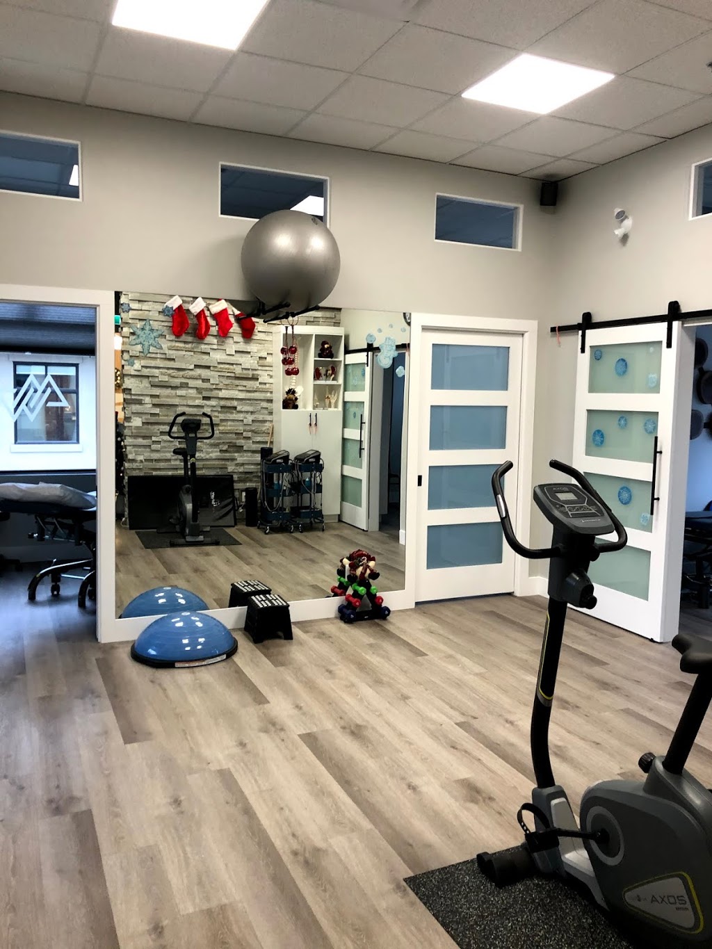 MotionWorx Physiotherapy | 1810 Gordon Dr #203, Kelowna, BC V1Y 0E2, Canada | Phone: (778) 478-9679