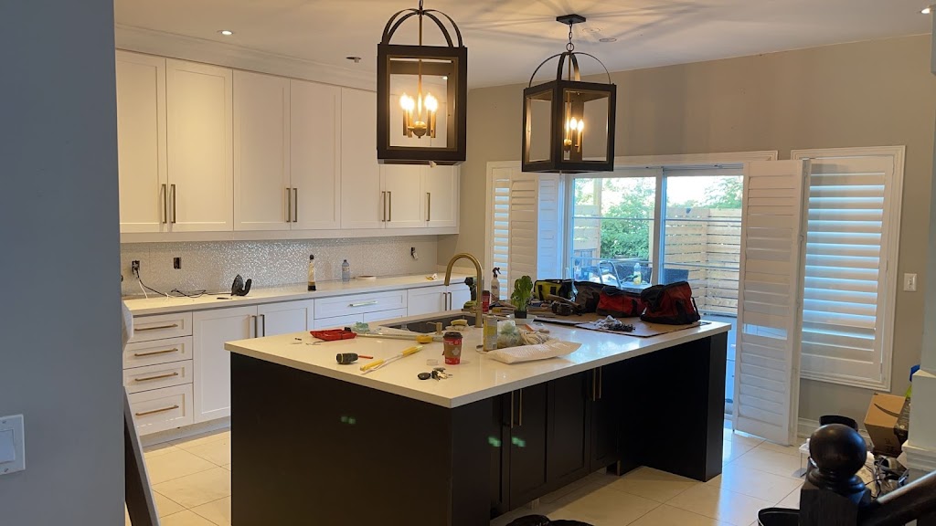 Kitchen Cabinets and Countertops | 236 Ontario St N, Milton, ON L9T 2T9, Canada | Phone: (365) 355-7622